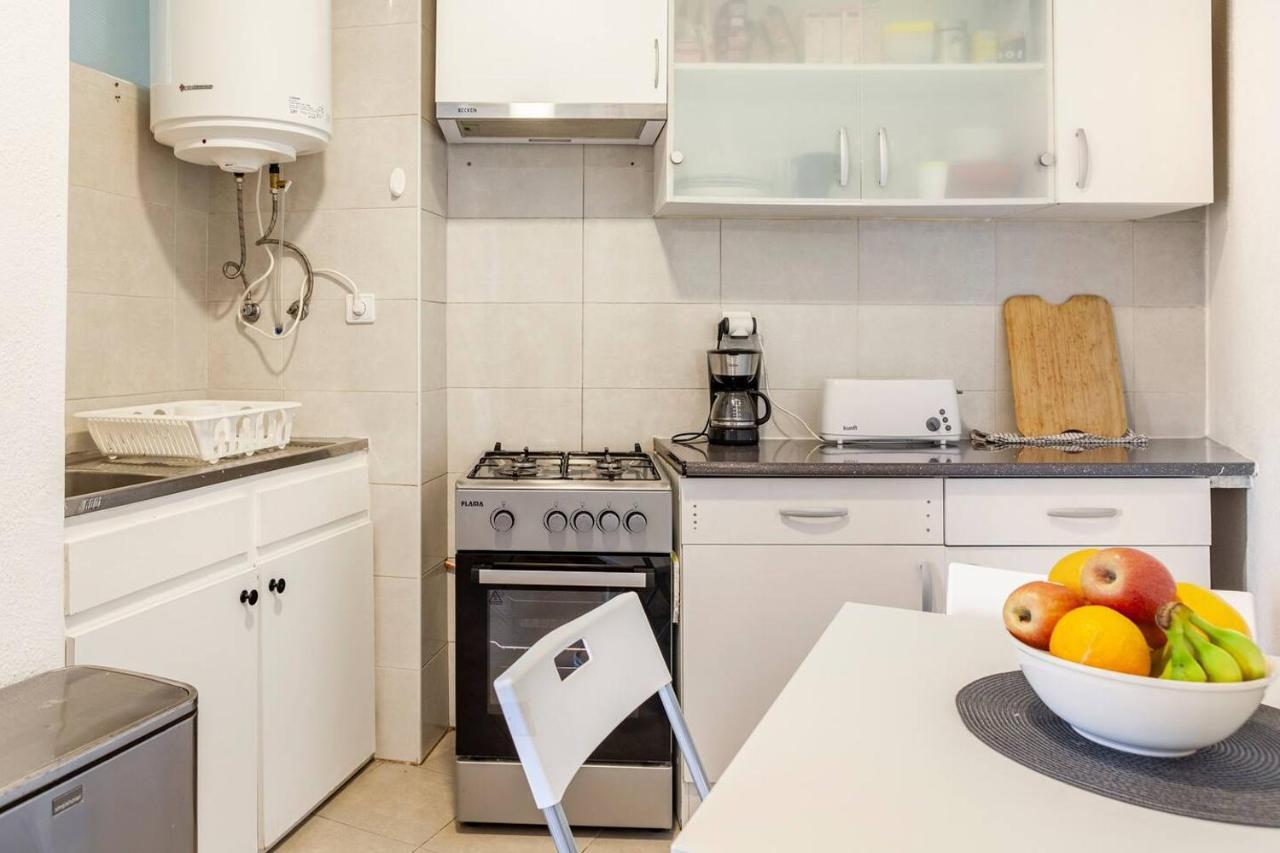 Apartamento Relax In Lisbon For 4 People With Terrace And Parking Exterior foto